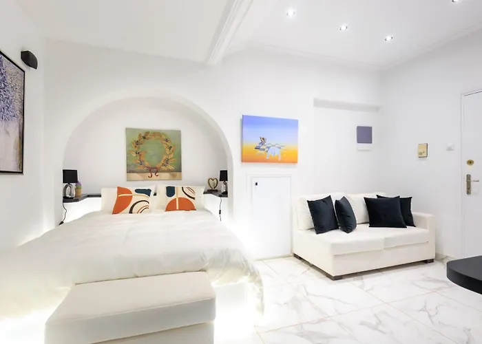 Aiolos Luxury Apartment Under Acropolis In Plaka